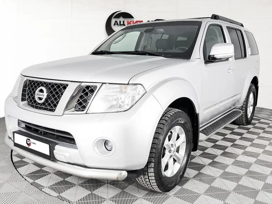 Nissan Pathfinder, 2012 г.