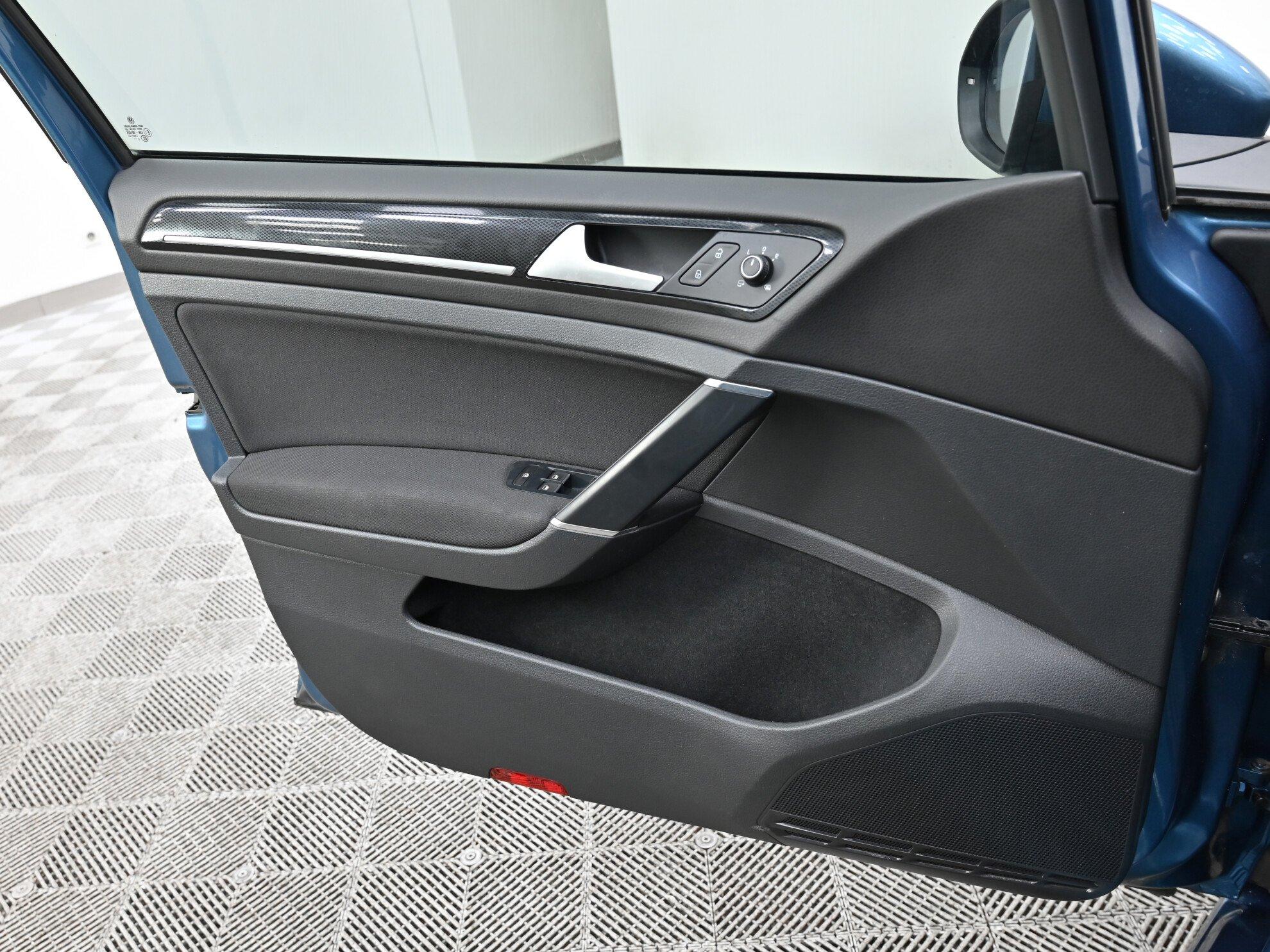 фото автомобиля 11
