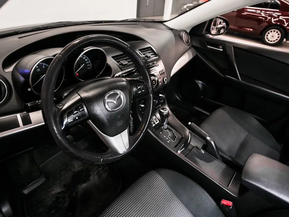 «Авто на Неве»