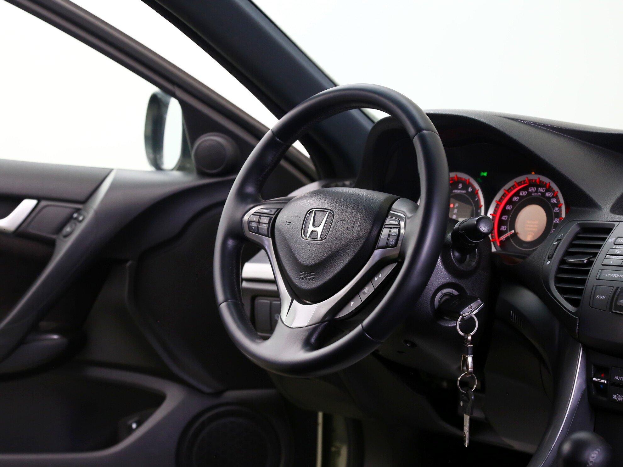 фото автомобиля 7