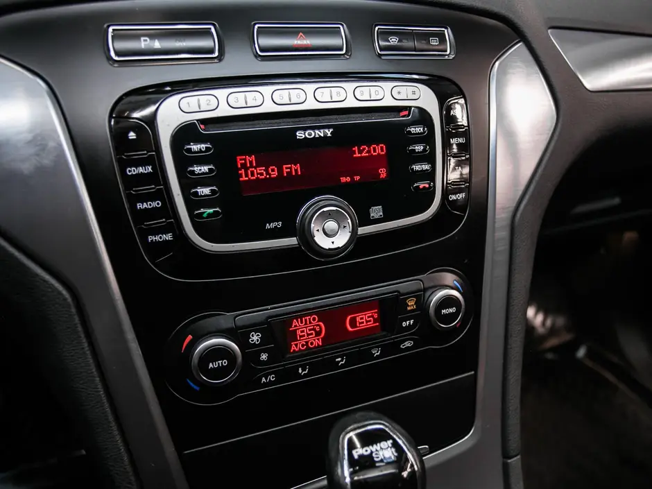 «Авто на Неве»