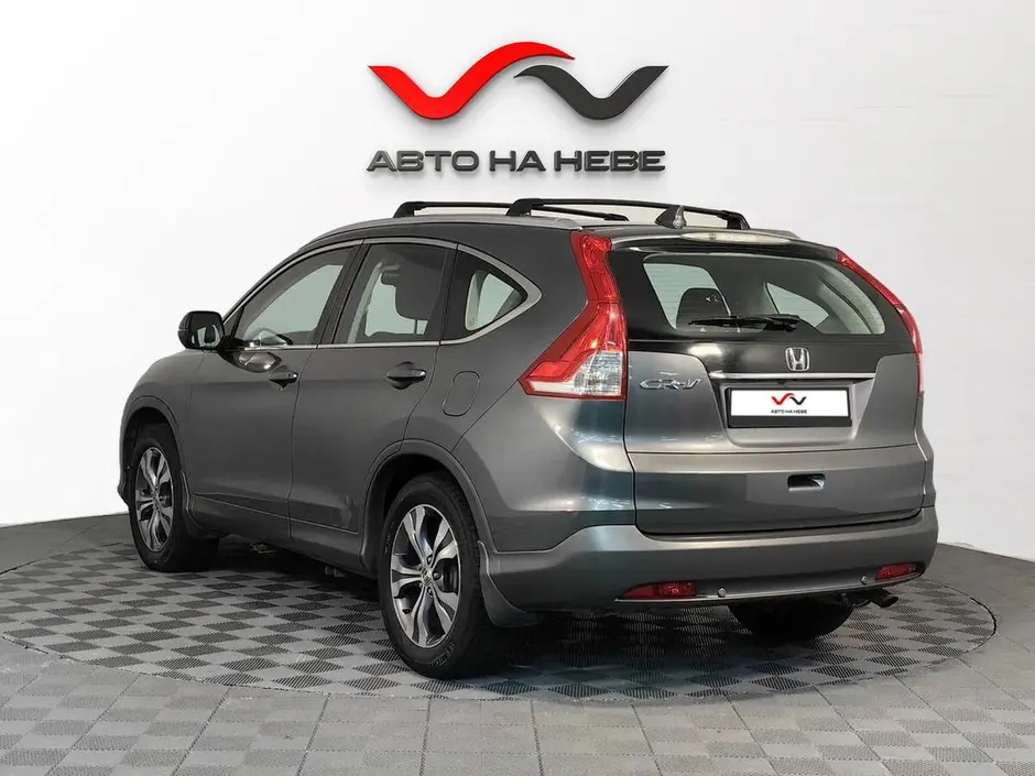 «Авто на Неве»