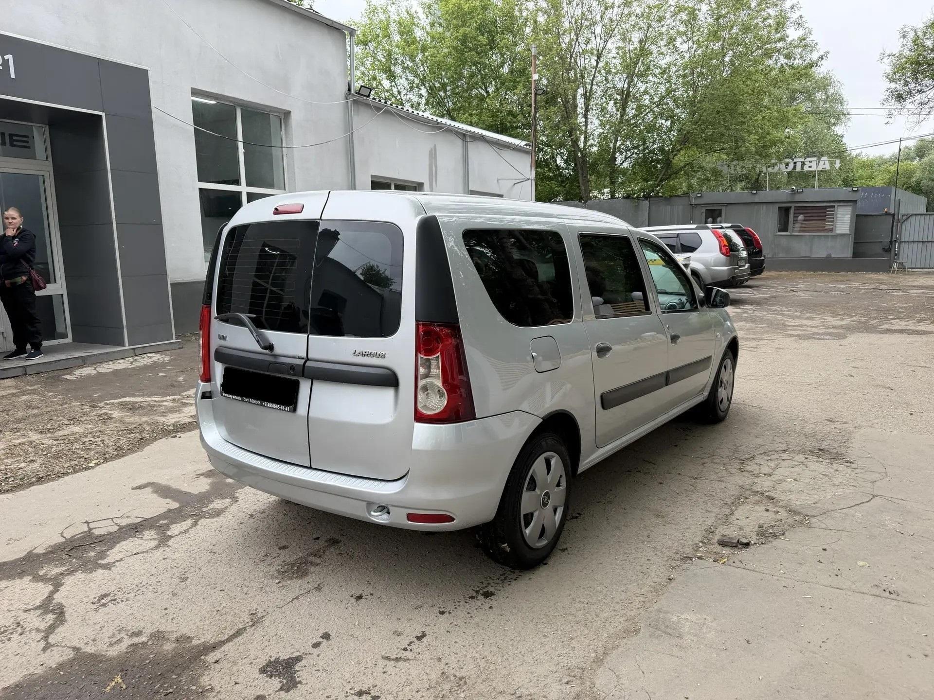 фото автомобиля