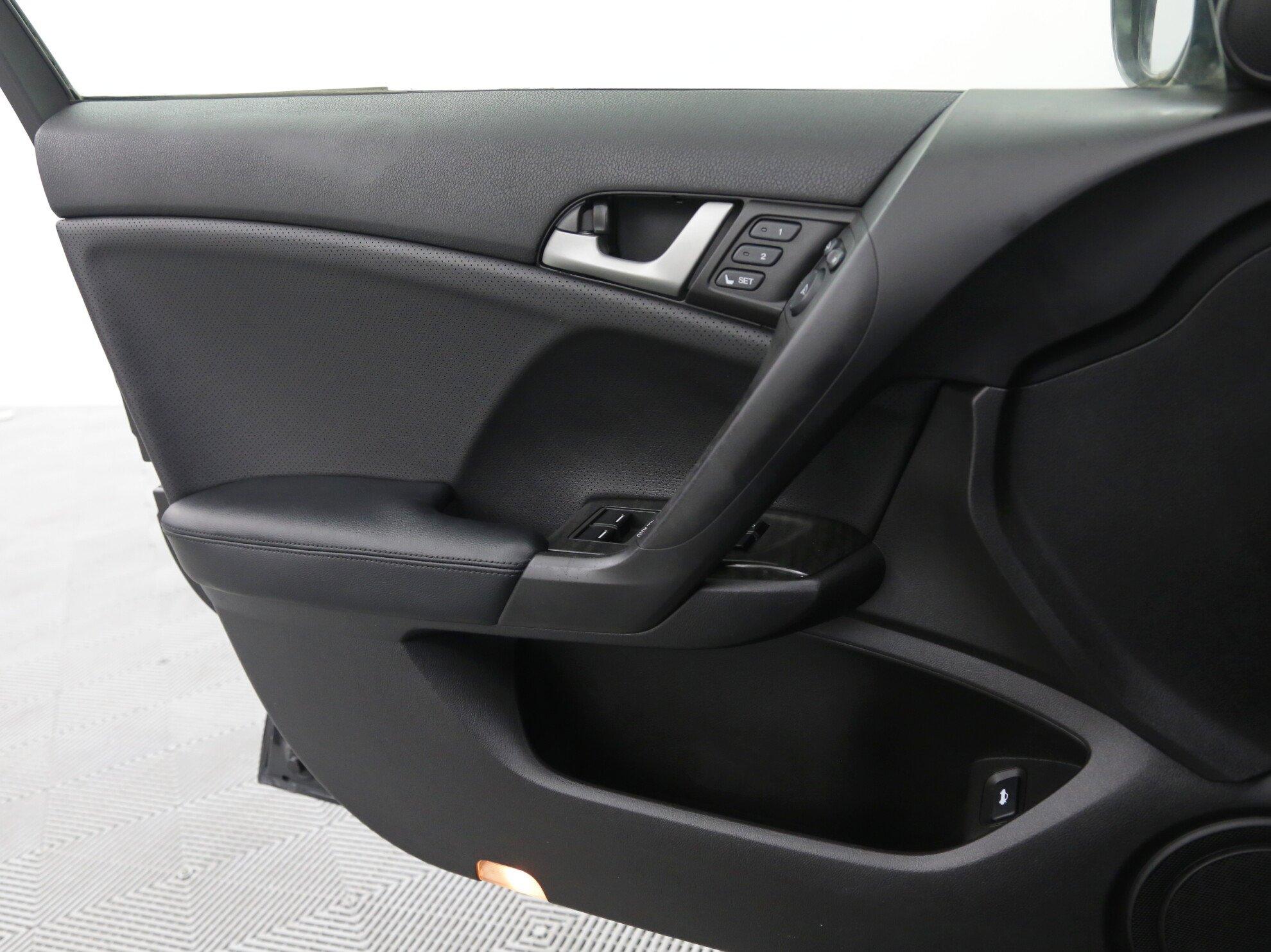 фото автомобиля 9