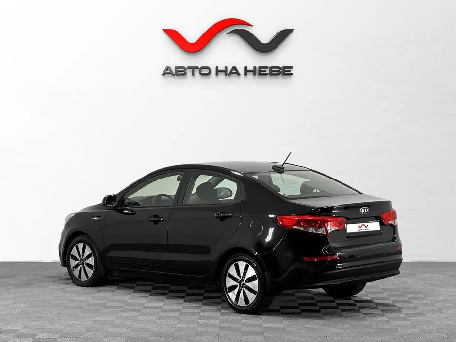 «Авто на Неве»