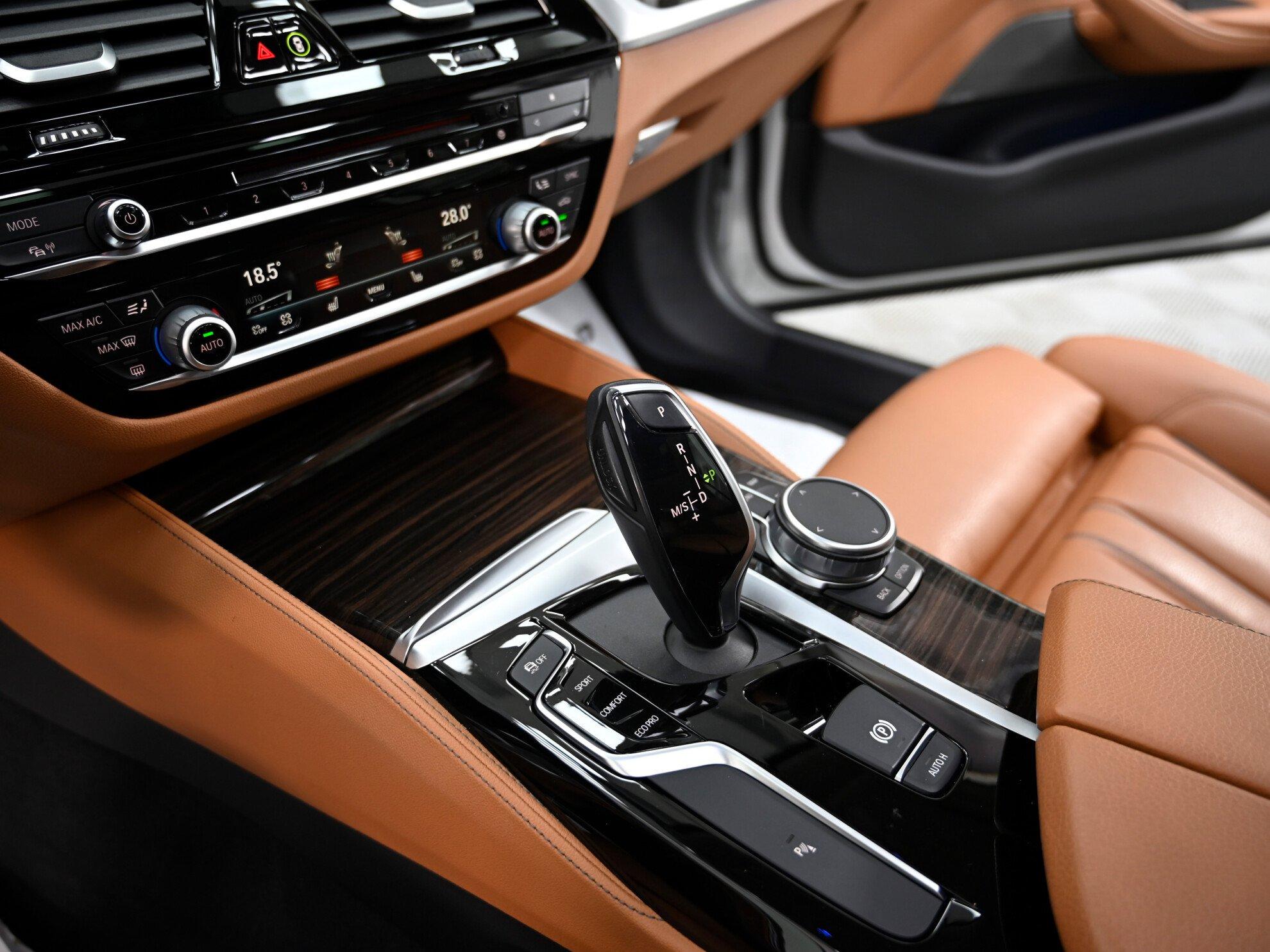 фото автомобиля 15