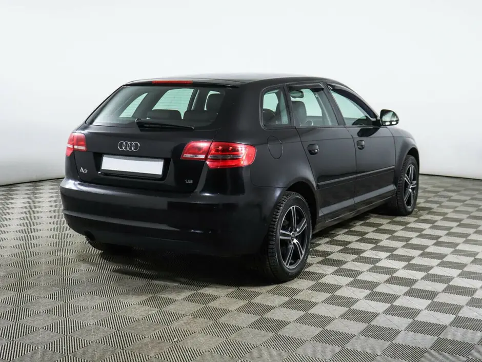 «Авто на Неве»