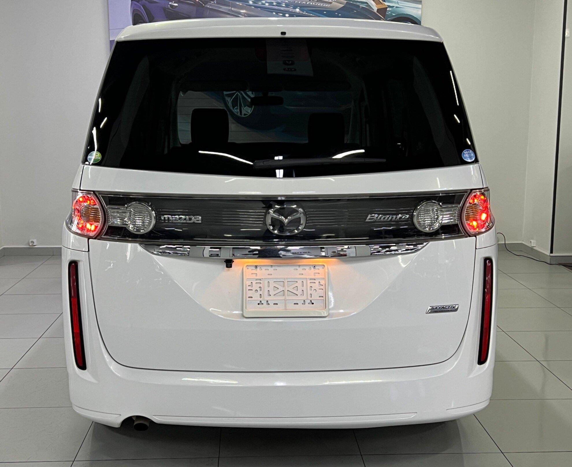фото автомобиля 12