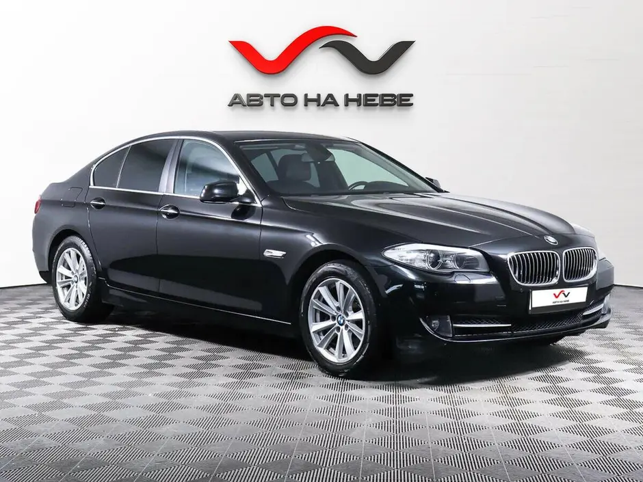«Авто на Неве»