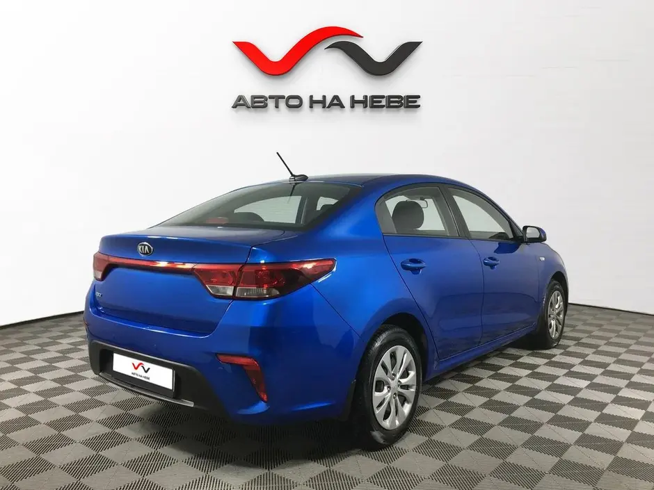 «Авто на Неве»