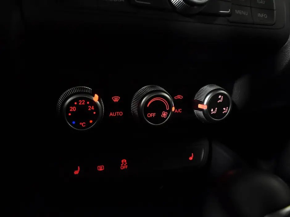 «Авто на Неве»