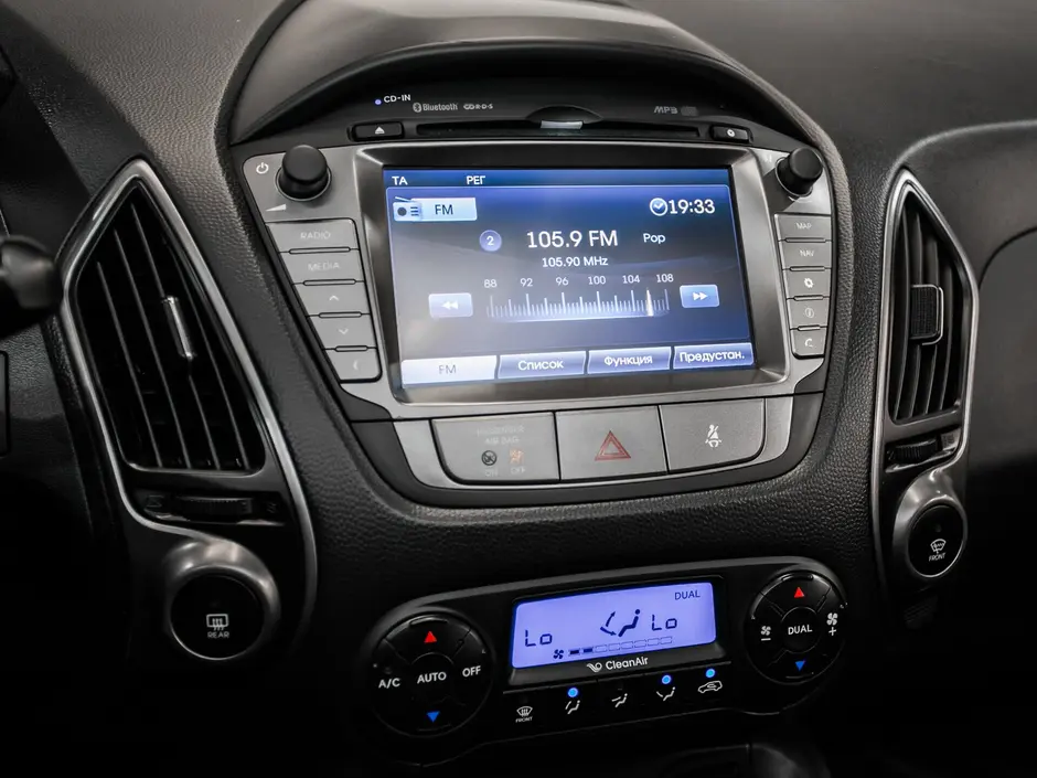 «Авто на Неве»