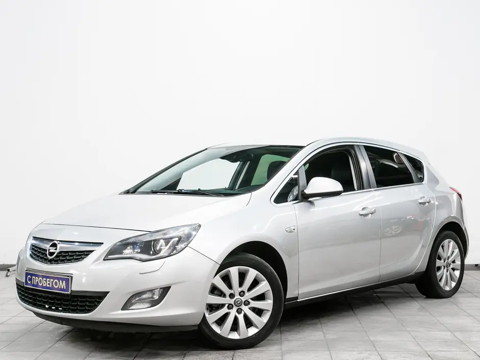 «Авто на Неве»