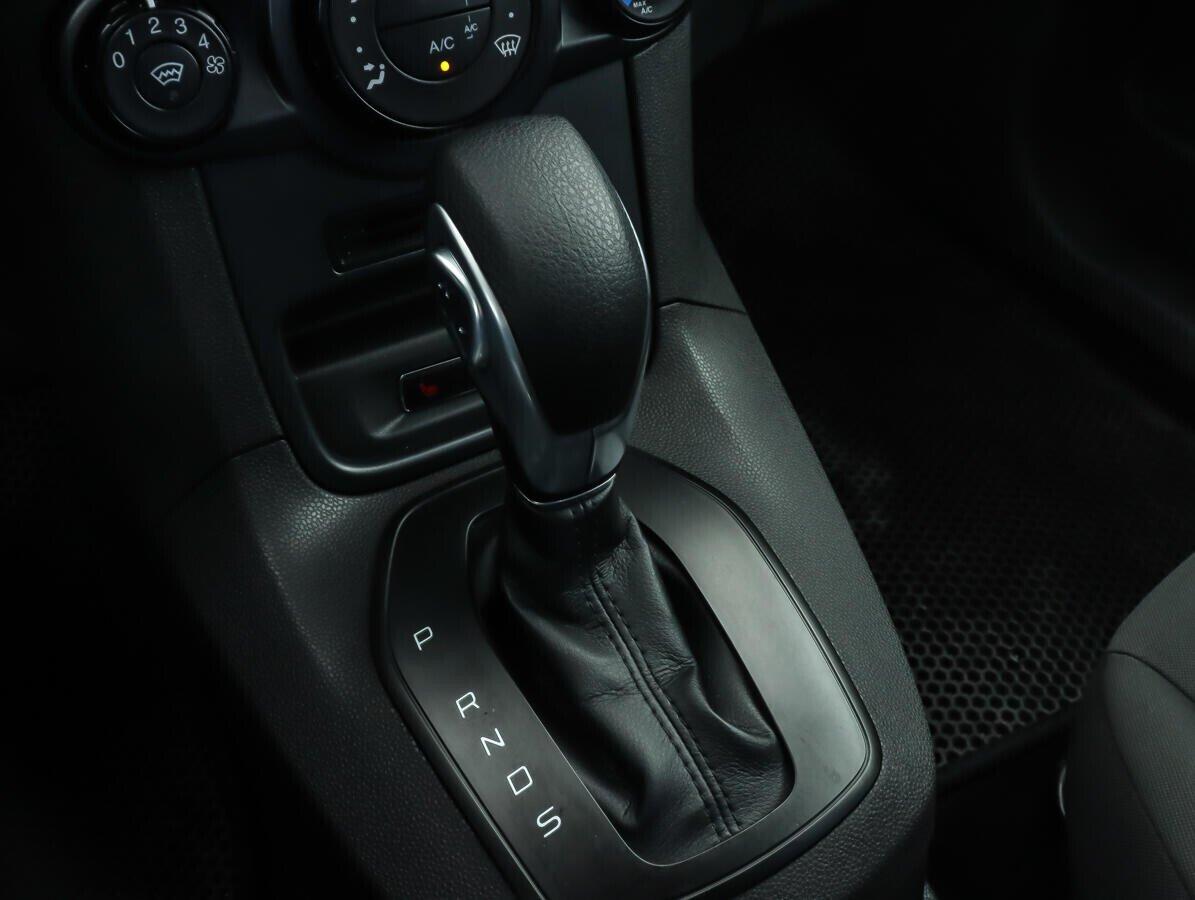 фото автомобиля 12