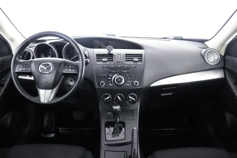 «Авто на Неве»