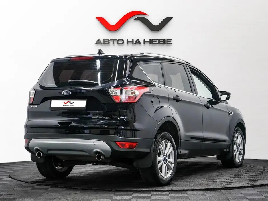 «Авто на Неве»