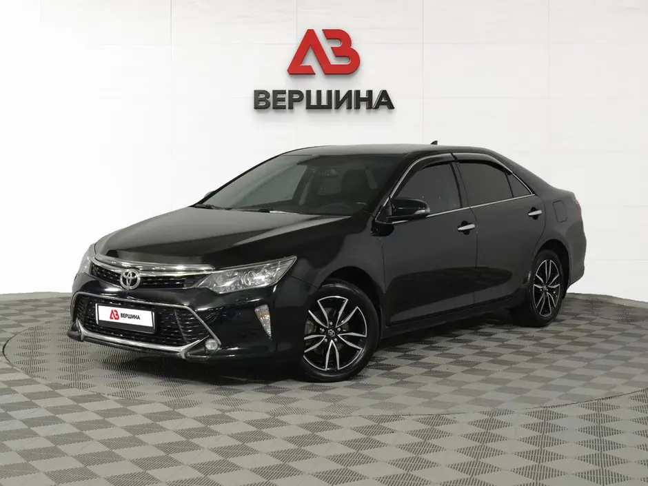 Toyota Camry, 2017 г.