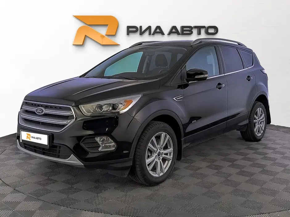 Ford Kuga, 2017 г.