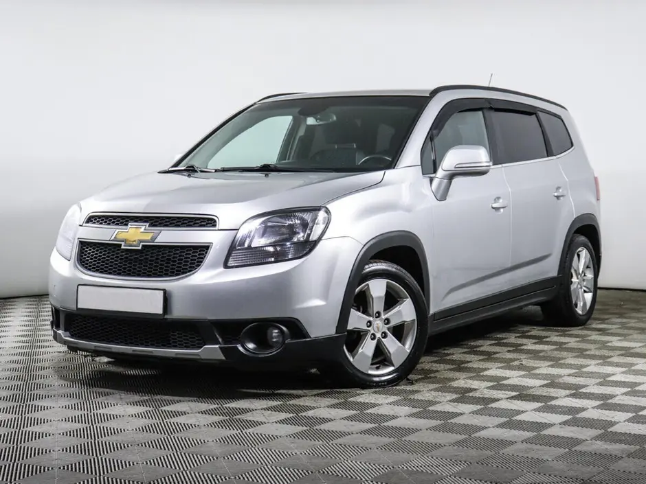 «Авто на Неве»