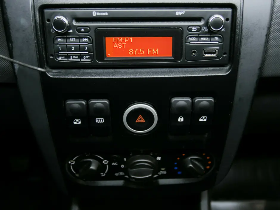 «Авто на Неве»