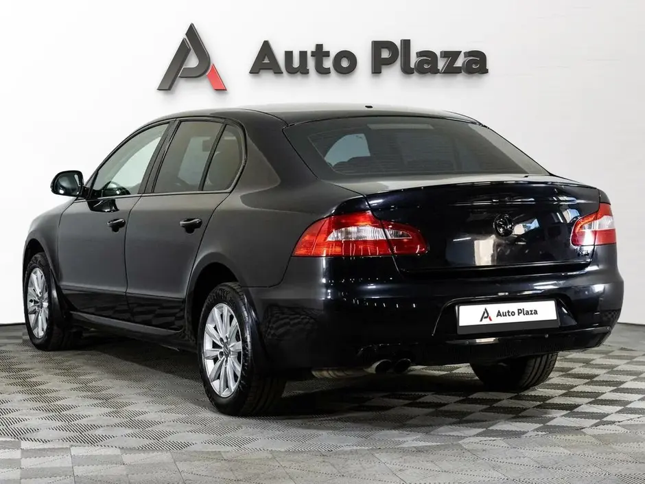 AutoPlaza