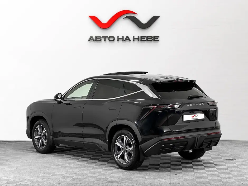 «Авто на Неве»