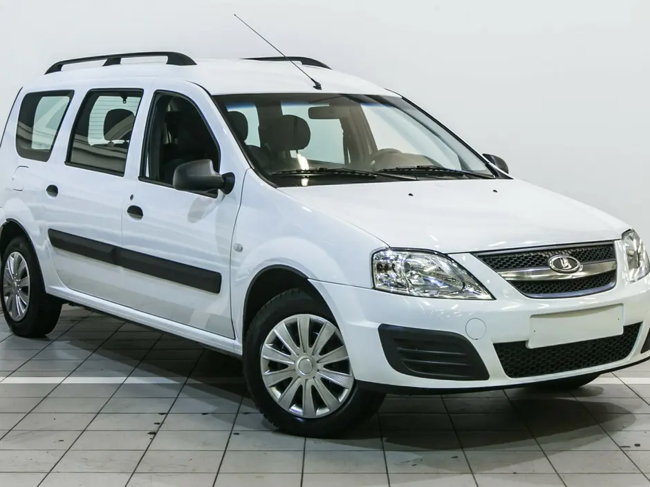 «Авто на Неве»