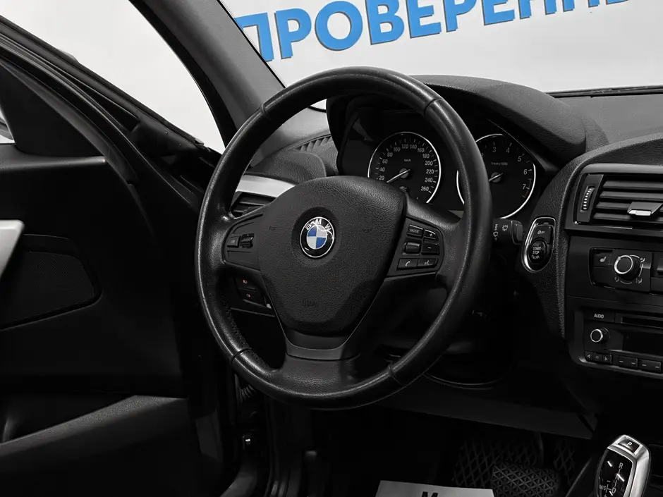 «Авто на Неве»