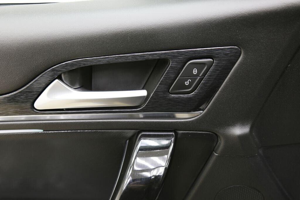фото автомобиля 26