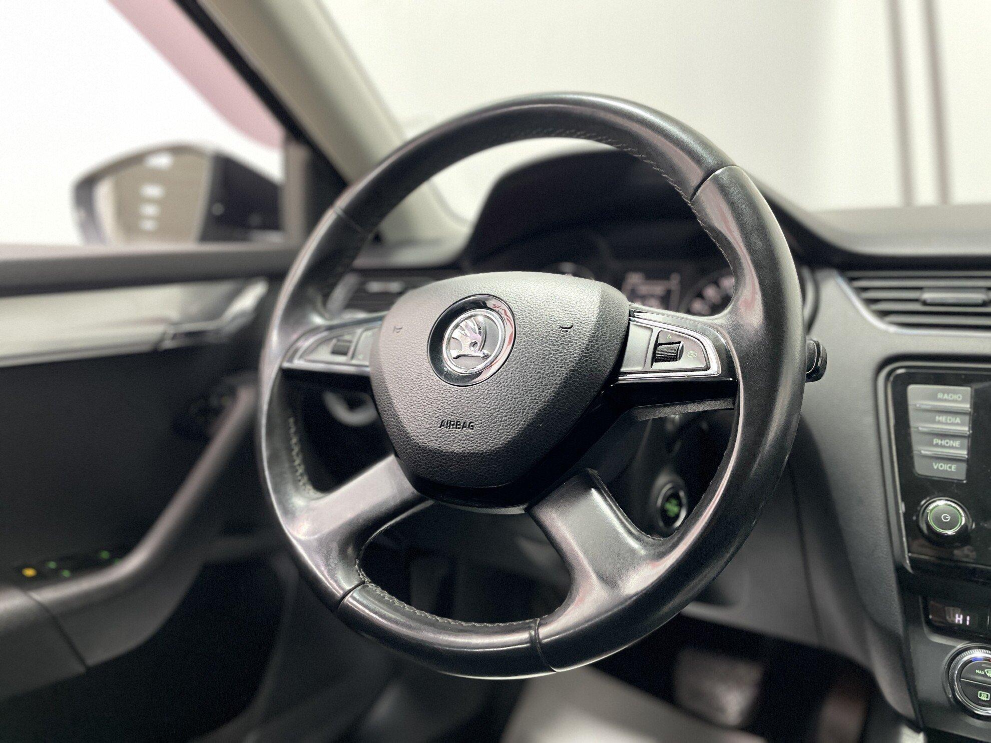 фото автомобиля 11