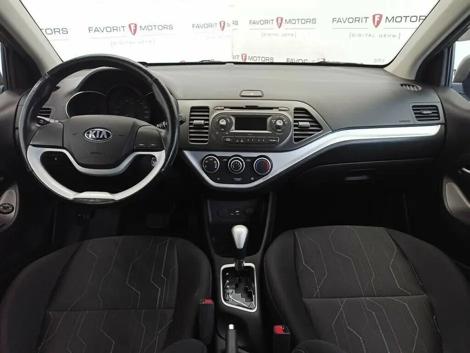 «Авто на Неве»