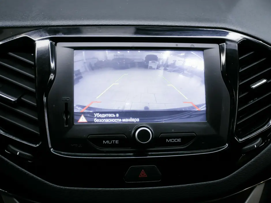 «Авто на Неве»