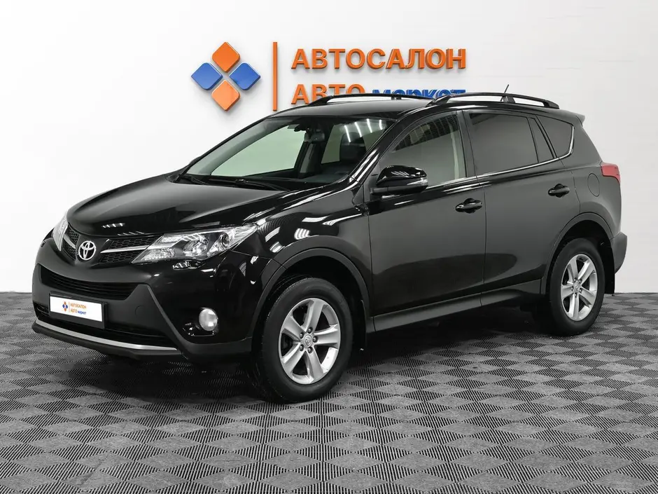 Toyota RAV4, 2015 г.