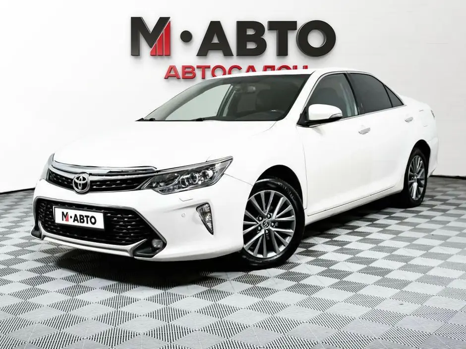 Toyota Camry, 2018 г.