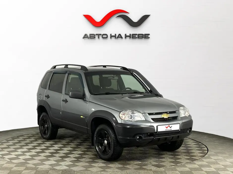 «Авто на Неве»