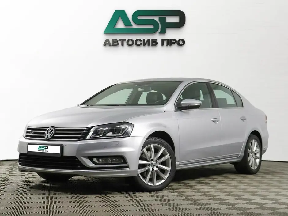 Volkswagen Passat, 2012 г.