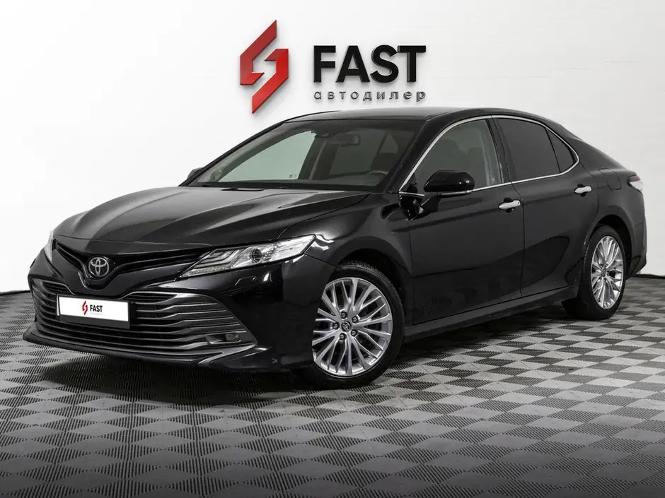 Toyota Camry, 2020 г.