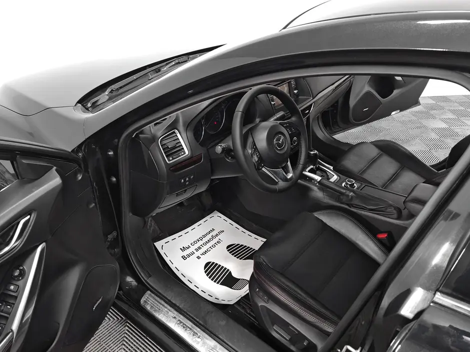 «Авто на Неве»