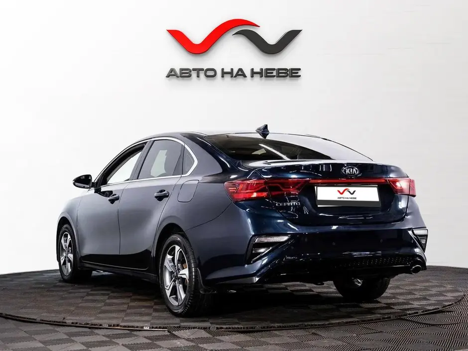 «Авто на Неве»