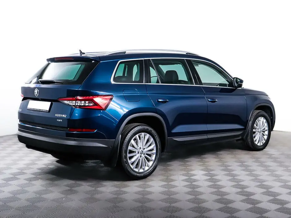 «Авто на Неве»