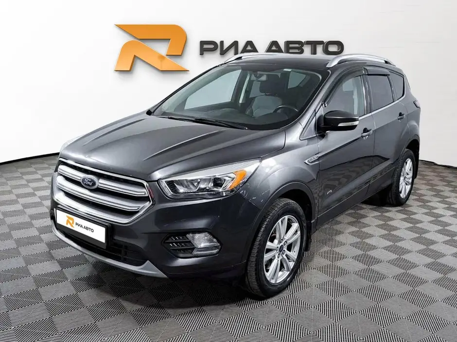 Ford Kuga, 2018 г.
