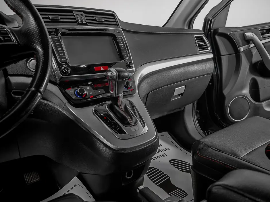 «Авто на Неве»