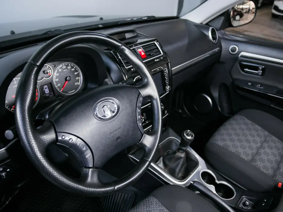 «Авто на Неве»