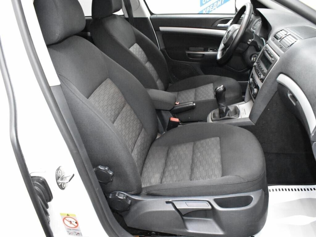 фото автомобиля 9