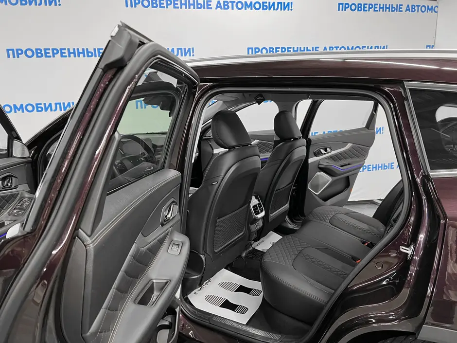 «Авто на Неве»