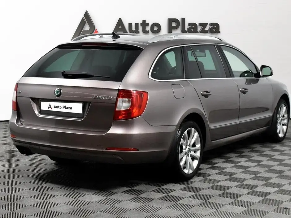 AutoPlaza