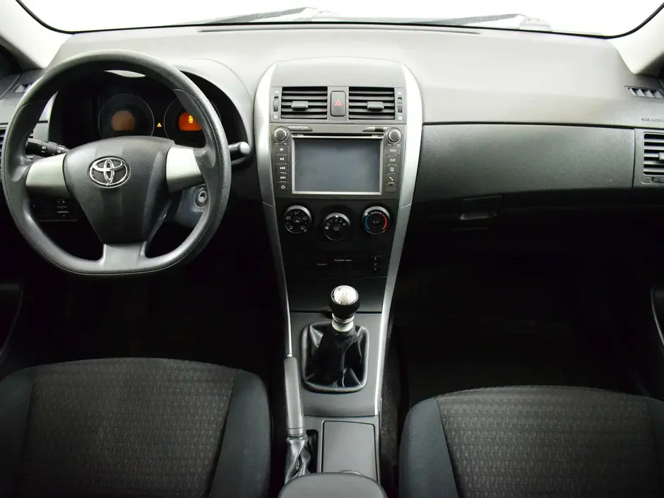 «Авто на Неве»