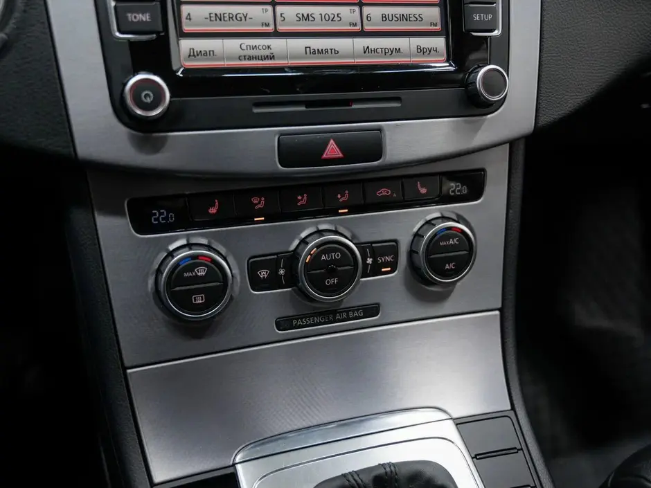 «Авто на Неве»