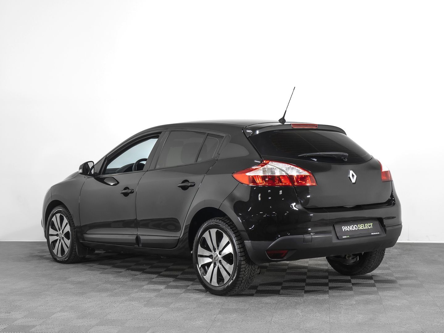 фото автомобиля 3