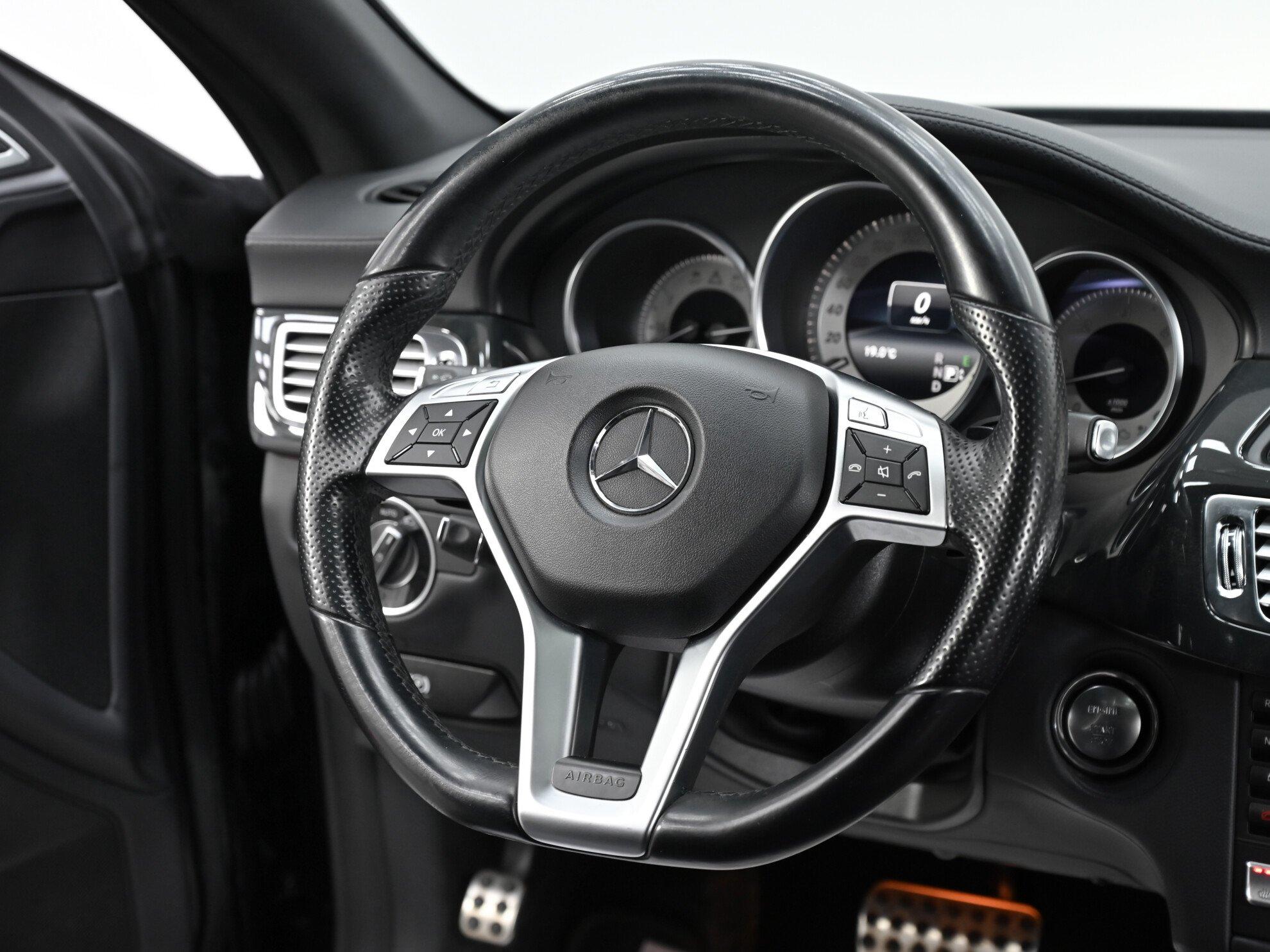 фото автомобиля 14